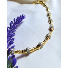 Mg Storyy Zarif Seçkiler - Gold Taş Detaylı Bileklik Çelik