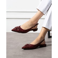 Emienza Lonly Vegan Deri Büzgü Detaylı Sivri Burun Bayan Babet