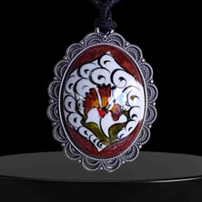 El Işçiliği Iznik Çini Kolye - Karanfil Motifli - Orta Boy - Özel Tasarım Kadın Kolye