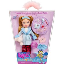 Bratz Pijama Partisi Cloe Moda Bebeği ve 2 Takım Pijama