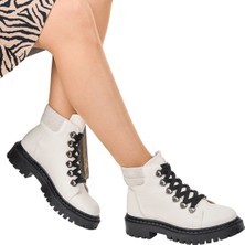 Noosy Kanca Detaylı Kadın Beyaz Bot