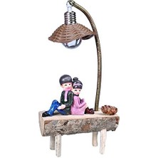Karokstore Oturan Genç Aşıklar Biblo V1