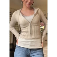 Ekru Kapüşonlu Lastik Örgü Detaylı  Y2K Crop Hırka