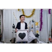 Karokstore Harfli Kırlent Kılıfı Kadife 43X43 cm Çift Taraflı R Harfi Kedi Desenli Evlilik Teklifi Doğum Günü