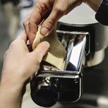 Karokstore Hamur Açma Aparatı Lasagne Roller KAX980ME - Mutfak Şefi Aksesuarı, 9 Kademeli Ayar, Paslanmaz Çelik (Chef Mutfak Makineleri, Kcl, Titanium,, Kmix ile Uyumlu)