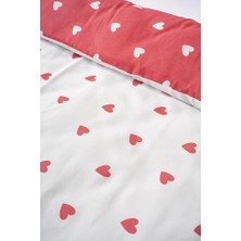 Karokstore Kırmızı Zemin Kalpli Çift Kişilik Pamuklu Nevresim Takımı