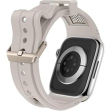 Karokstore Ile Uyumlu 42MM KRD-117 Hava Alabilen Delikli Metal Süslemeli Desenli Silikon Kordon Titanyum-Starlight