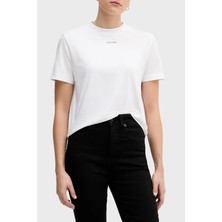 Calvin Klein Pamuklu Regular Fit Bisiklet Yaka Logolu T Shirt LV147C857GYAA Bayan T Shirt LV147C857G Yaa