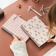 Karokstore A5 Spiralli Karton Kapak 2’li Set Kareli Okul Defteri 80 Yaprak, Ders Programlı Ayıcık