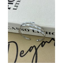 Hedef Bujiteri Gümüş Renkli Ayarlanabilir Üç Sıra Üçgen Zirkon Taşlı Bileklik