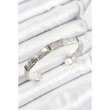 HERŞEYBURDAMODA Pirinç Karışık Zirkon Taşlı Çiçek Model Gümüş Renk Altı Açık Kadın Bileklik