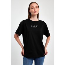 Yakamor Kadın Baskılı Oversıze T-Shırt