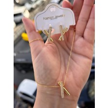 Ferro Sarı Çelik Kadın Küpe ve Kolye Set FRJW10010A-B 2 Yıl Garantili Hediye Paketli