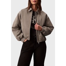 Calvin Klein Logolu Relaxed Fit Klasik Yaka Bomber Ceket LV047E508GVFU Bayan Ceket LV047E508G Vfu