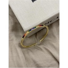 Hedef Bujiteri 14K Gold Üzeri Renkli Baget Taşlı Detay Kelepçe Bileklik