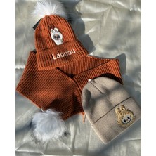 IRONMOON 3lü Takım Labubu Nakışlı Peluş Ponponlu Bere ve Boyunluk Seti