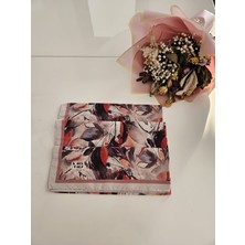 Bensu Çiçek Desenli Soft Şal