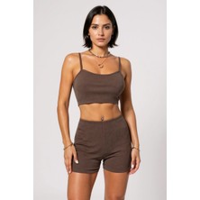 Kadın Kahverengi Şortlu Kaşkorse Gecelik Takım - Modern, Konforlu ve Günlük Kombinlere Uygun