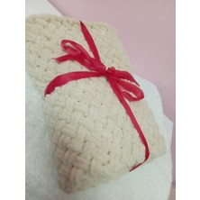 Öykücanbu El Işi Bebek Battaniyesi