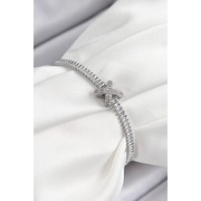 Pazarcan Pirinç Zirkon Taşlı x Detaylı Su Yolu Model Gümüş Renk Asansörlü Kadın Bileklik - TJ-BB7467