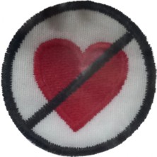 MiraLive Aplike Ütü Ile Yapışan Kalp Girilmez Arma 3 cm