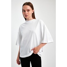 Yakamor Kadın Yarım Balıkcı Yaka Kısa Kol T-Shırt