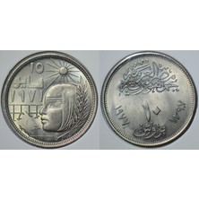 Banknoting Mısır 10 Girş 1977 Sirkülasyon Hatıra 27 Mm. Kapamada Çil.