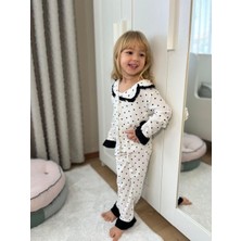 Butik Kız Çocuk %100 Pamuklu Yaka Detaylı Kalp Desenli  Pijama Takımı