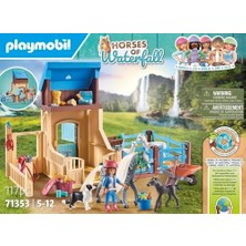 Playmobil - Stall With Amelia And Whisper (71353)
