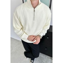 Ekru Yarım Fermuarlı Boğazlı Triko Kazak