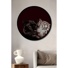 Petmudo AVM Aslan Kaplan Aşkı Yağlı Boya Görünümlü Ahşap Tablo Yuvarlak Duvar Tablosu Çerçeve Görünümlü