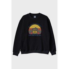 Nuugg On A Dark Desert Highway Retro Baskılı Siyah Bisiklet Yaka Sweatshirt