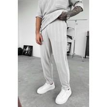 Gri Şerit Detay Dokumalı Regular Pantolon