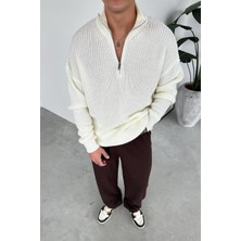 Ekru Yarım Fermuarlı Boğazlı Triko Kazak