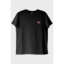 Nuugg Akordeon Nakışlı Siyah T-Shirt – Müzik Tutkunlarına Özel