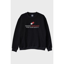 Nuugg Heavily Medicated Baskılı Mizahi Siyah Bisiklet Yaka Sweatshirt