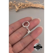 Lynare Delikli Şimşek Model Zirkon Taşlı Sallantılı Kadın 316L Çelik Küpe 1 Adet