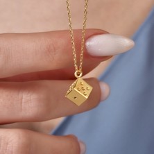 Nox Jewelry 14 Ayar Mikron Altın Kaplama Zar Figürlü Minimal Gümüş Kolye - CN00482