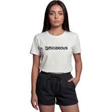 Color Luxe ''dangerous'' Grunge Tipografik Baskılı %100 Pamuk Rahat Kesim Premium Kadın Tişört