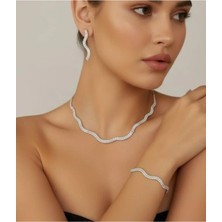 Shopidik Şık ve Modern Dalga Desenli Zirkon Takı Seti