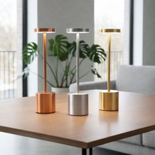 LED Dokunmatik Modern 3 Renk Dekoratif Masa Lambası