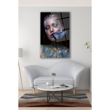 Petmudo AVM Kadın ve Mavi Kelebek Dikey Cam Tablo, Modern Ev Ofis Salon Duvar Dekoru, Hediyelik Tablo Dekor