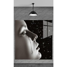 Petmudo AVM Muhteşem Ağlayan Kadın Temperli Cam Üzerine Tablo Sevgilinize Yılbaşı