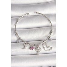 BYZM Pirinç Gümüş Renk Sallantı Zirkon Taşlı Gezegen Figür Kalp Detay Charm Kadın Bileklik