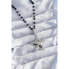 Nehir Gümüş Renk Siyah Boncuk Zirkon Taşlı Pirinç Yıldız Model Vip Seri Kadın Kolye