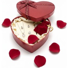 abnturk 1 Adet Kırmızı Deri Görünümlü Parlak Kabartmalı Büyük Boy Kalp Kurdeleli Hediye Kutusu 31X28CM 096