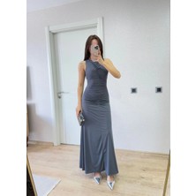 Mevese Bürümcük Kumaşlı İçi Astarlı Kolsuz Büzgülü Uzun Kadın Elbise - Füme -