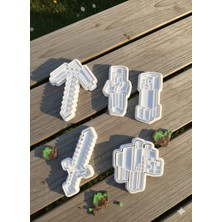 Ceresshop Minecraft Temalı Kurabiye Kalıbı Seti – Kılıç, Kazma ve Karakter Figürleri (5’li Set)