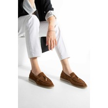 Şık ve Konforlu Hakiki Deri Kadın Ayakkabı - Süet Tasarım