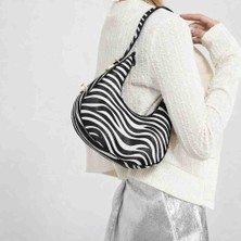 Mira Zebra Desenli Kadın Omuz Çantası A++ Kalite–şık ve Modern Tasarım